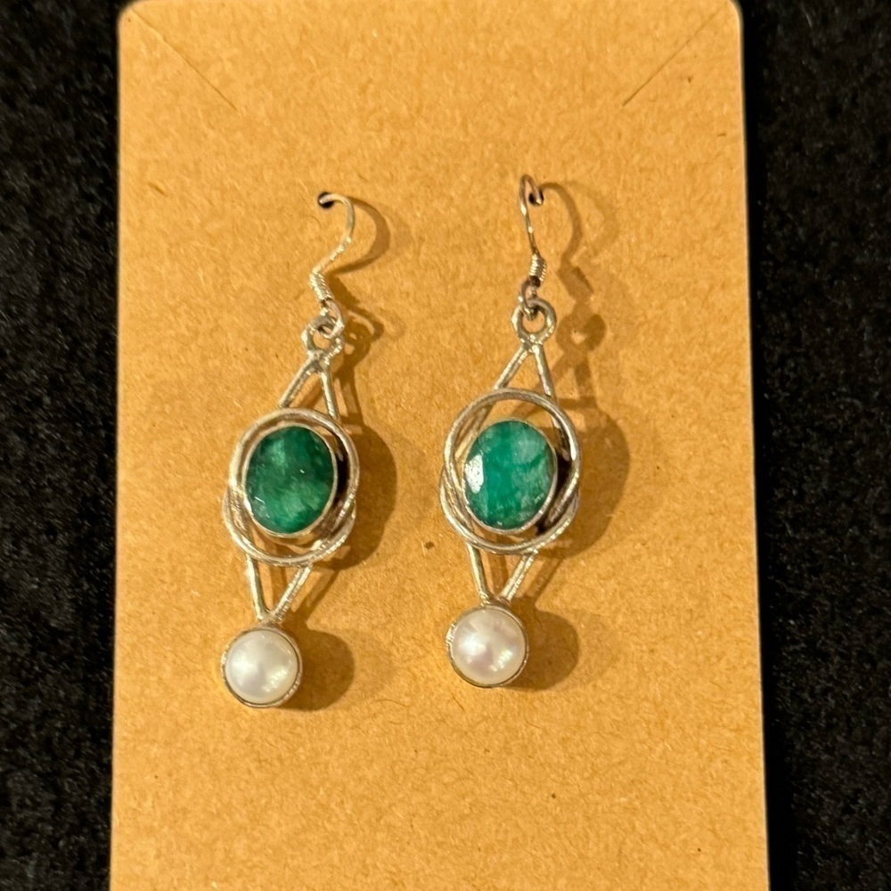 green Apatite and Pearl Earrings Sterling Silver 925 Vintage Style New
